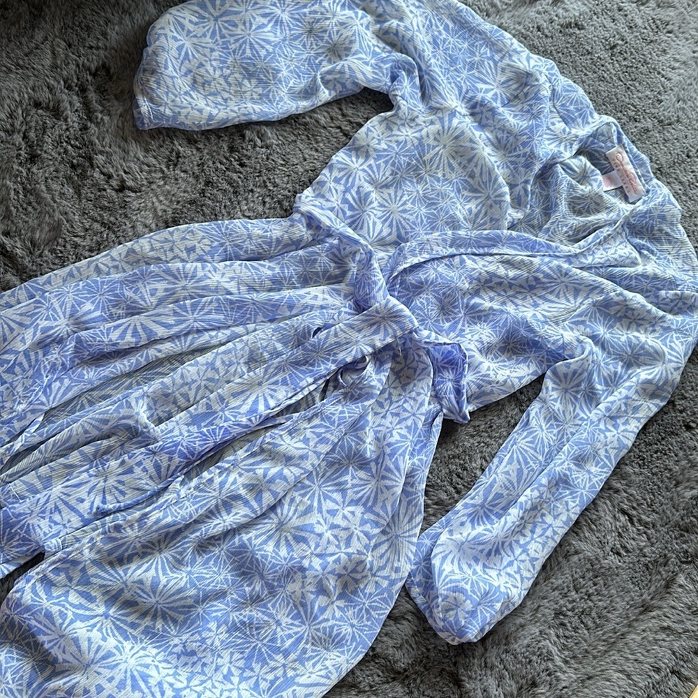 Floral Oscar De La Renta Pink Label Blue White Flowy Robe/Coverup Size S